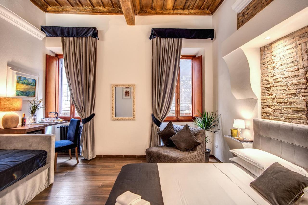רומא Piazza Di Spagna Comfort Rooms מראה חיצוני תמונה