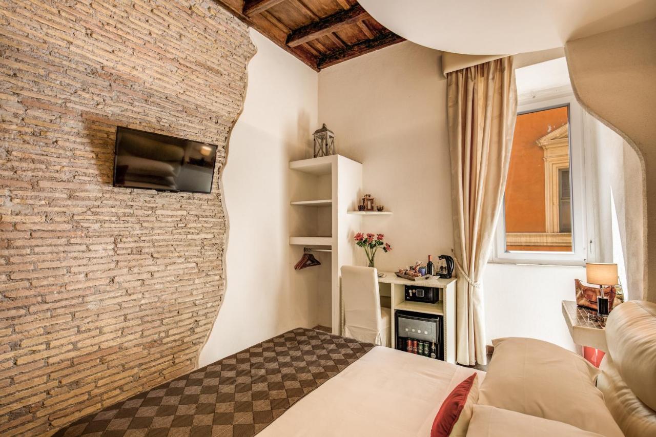 רומא Piazza Di Spagna Comfort Rooms מראה חיצוני תמונה