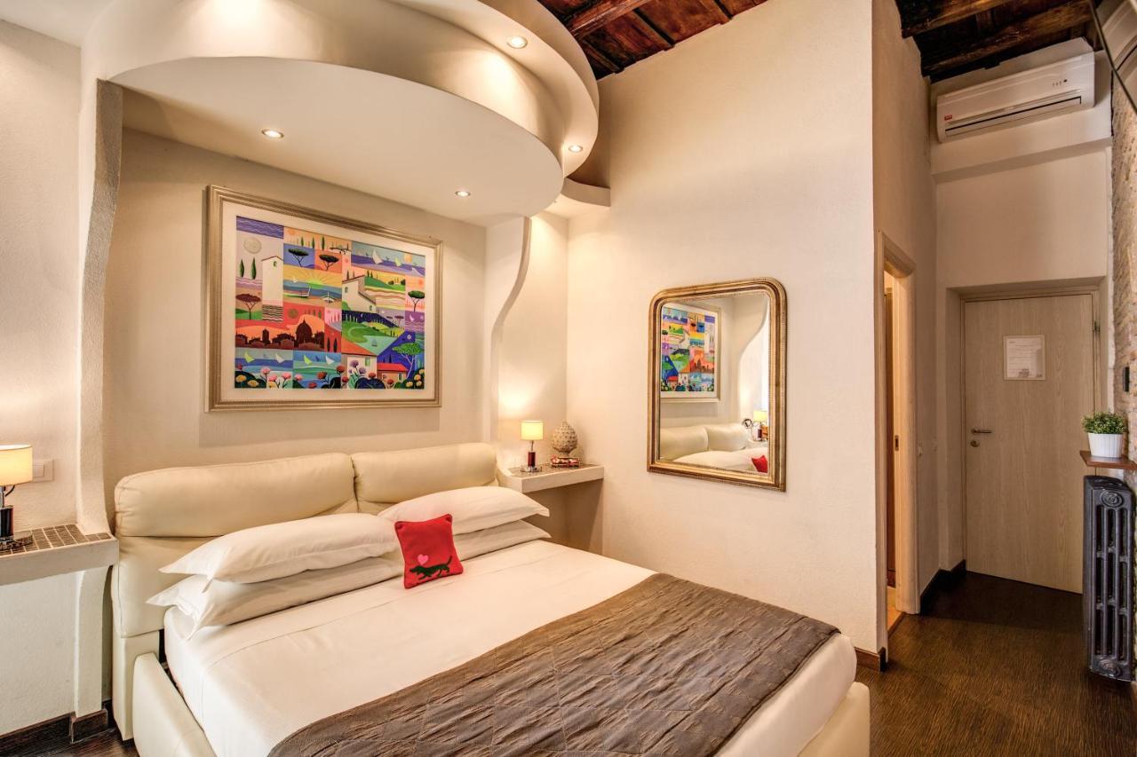 רומא Piazza Di Spagna Comfort Rooms מראה חיצוני תמונה