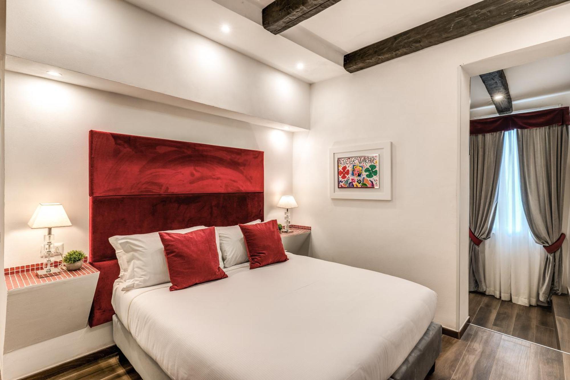 רומא Piazza Di Spagna Comfort Rooms מראה חיצוני תמונה