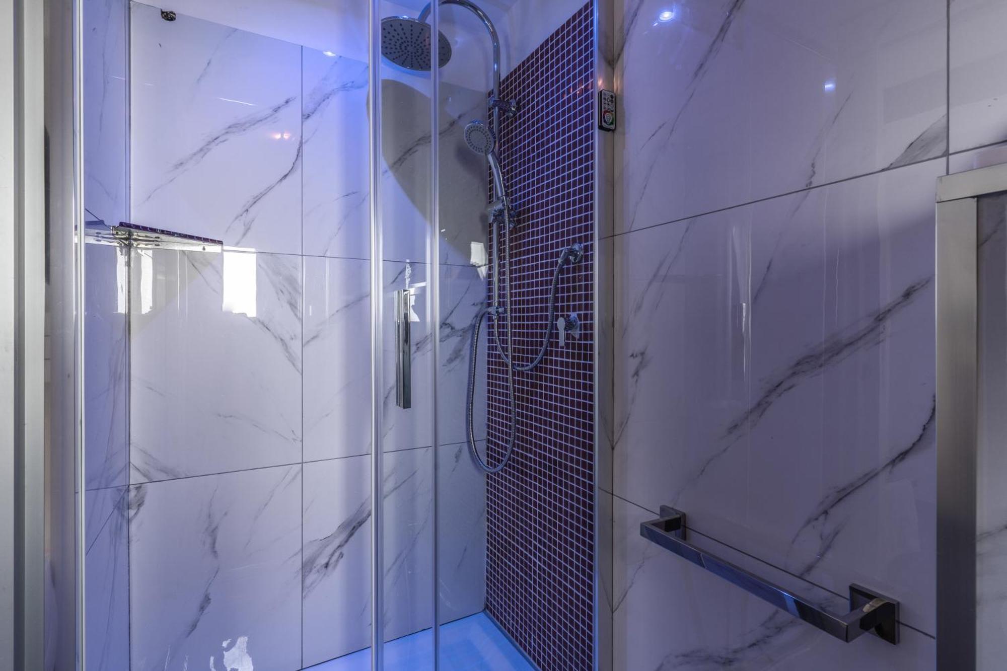 רומא Piazza Di Spagna Comfort Rooms חדר תמונה